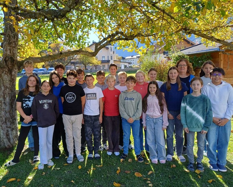 whatsapp image 2025 10 15 at 17.46.00